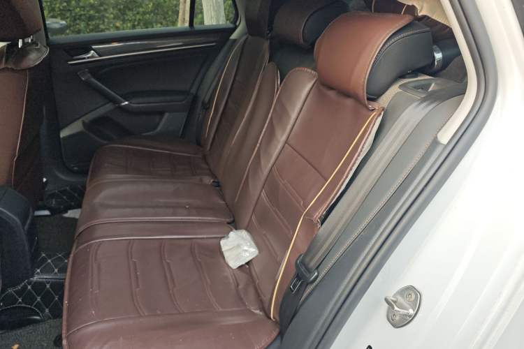 Used Volkswagen C-TREK 2020 1.5L Automatic Comfort Model Left Rear Seat