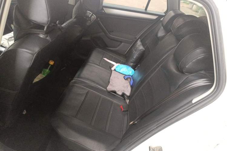 Used Volkswagen C-TREK 2020 1.5L Automatic Fashion Edition Left Rear Seat