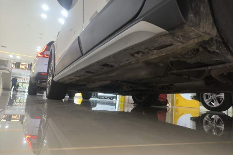 Used Volkswagen C-TREK 2020 1.5L Automatic Comfort Model Left Side Sill