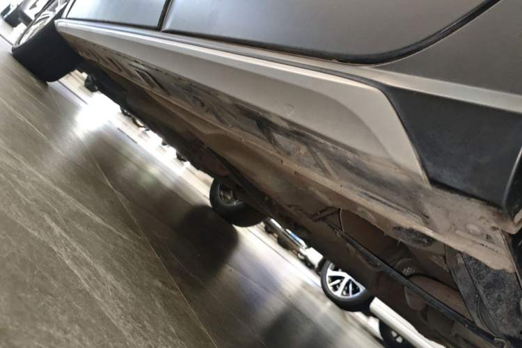 Used Volkswagen C-TREK 2020 1.5L Automatic Comfort Model Left Side Sill
