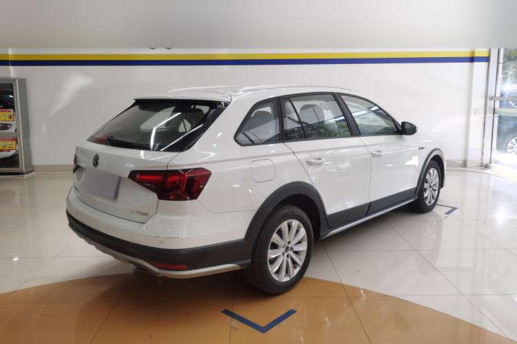 Used Volkswagen C-TREK 2020 1.5L Automatic Fashion Edition Rear Right 45 Deg