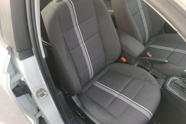 Used Volkswagen C-TREK 2020 1.5L Automatic Fashion Edition Right Front Seat