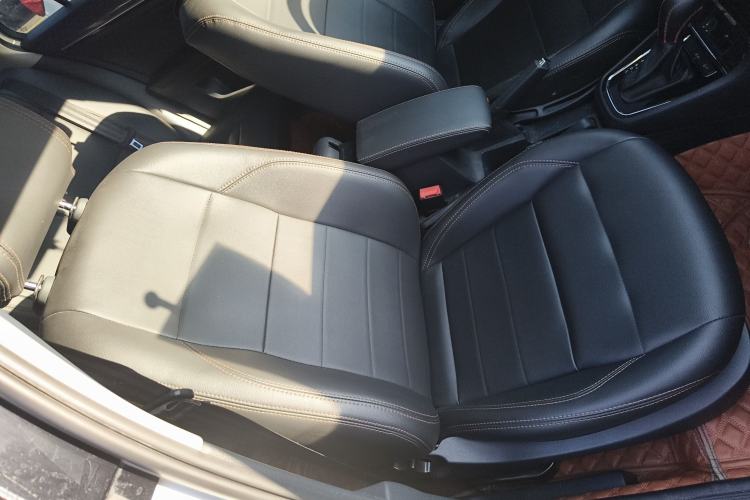 Used Volkswagen C-TREK 2020 1.5L Automatic Comfort Model Right Front Seat
