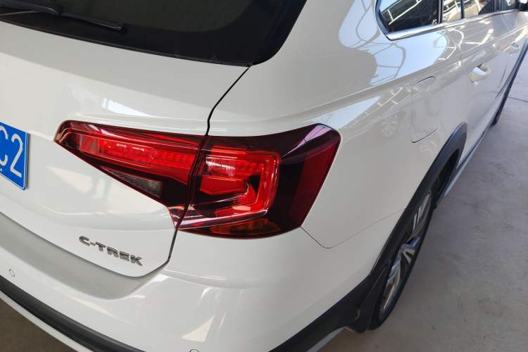 Used Volkswagen C-TREK 2020 1.5L Automatic Comfort Model Right Rear Taillight