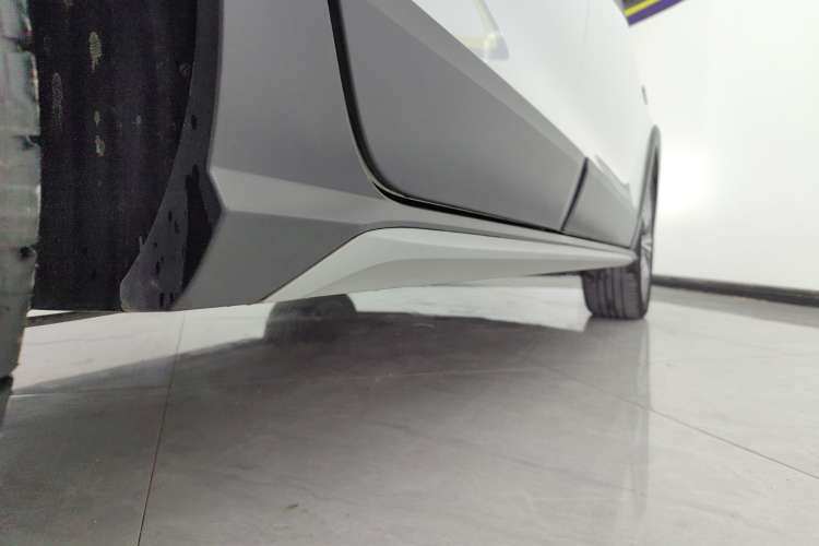 Used Volkswagen C-TREK 2020 1.5L Automatic Comfort Model Right Side Sill