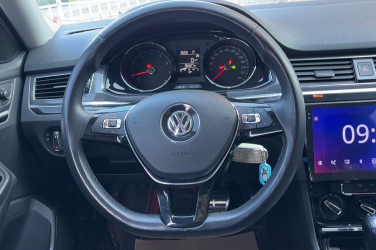 Used Volkswagen C-TREK 2020 1.5L Automatic Comfort Model Steering Wheel