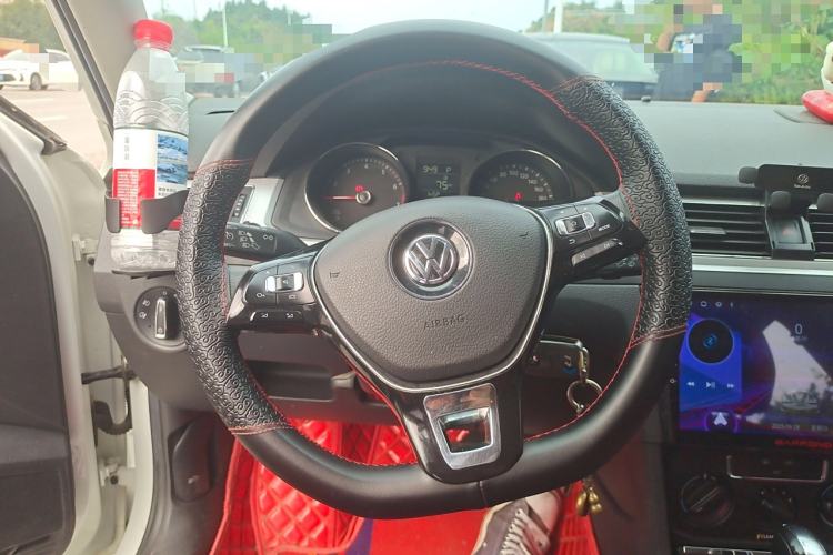 Used Volkswagen C-TREK 2020 1.5L Automatic Fashion Edition Steering Wheel
