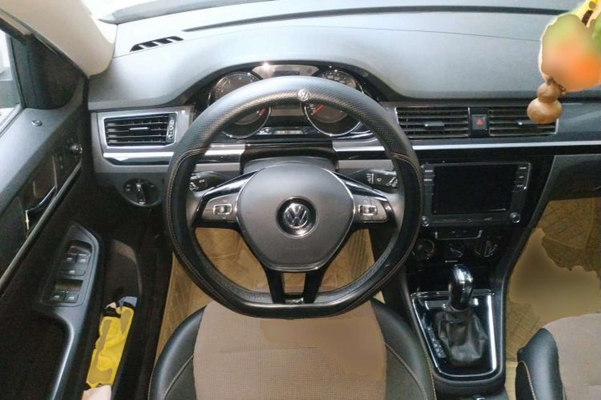 Used Volkswagen C-TREK 2020 1.5L Automatic Comfort Model Steering Wheel