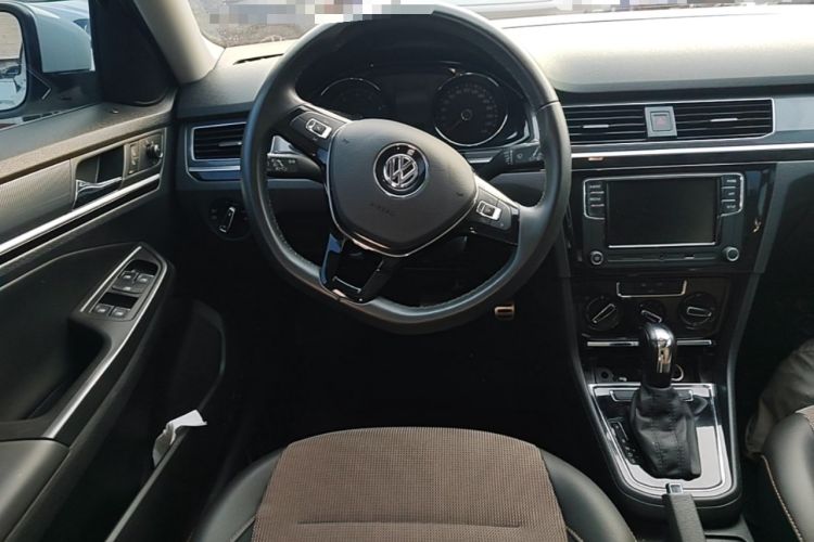 Used Volkswagen C-TREK 2020 1.5L Automatic Comfort Model Steering Wheel