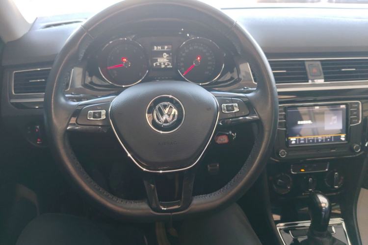 Used Volkswagen C-TREK 2020 1.5L Automatic Comfort Model Steering Wheel