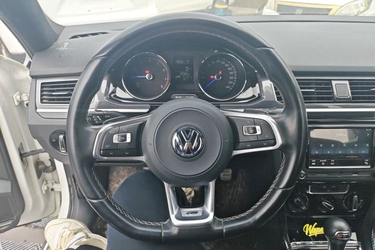 Used Volkswagen C-TREK 2020 1.5L Automatic Comfort Model Steering Wheel