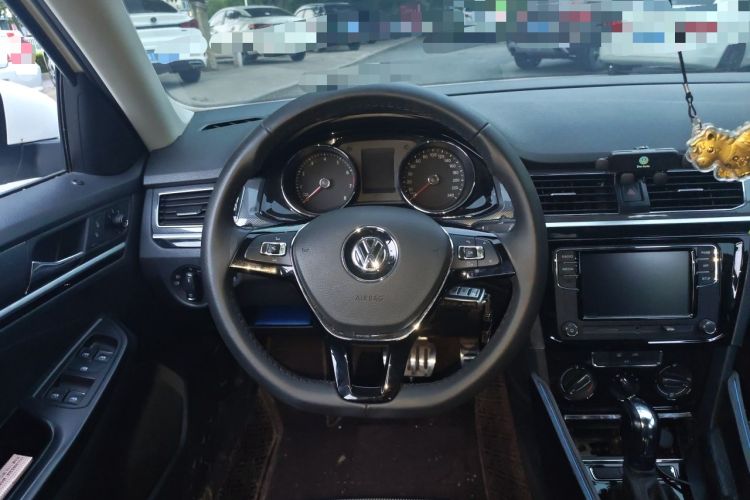 Used Volkswagen C-TREK 2020 1.5L Automatic Comfort Model Steering Wheel