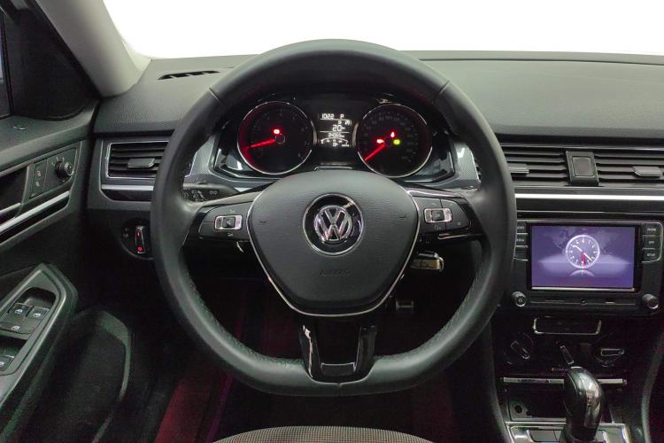 Used Volkswagen C-TREK 2020 1.5L Automatic Comfort Model Steering Wheel