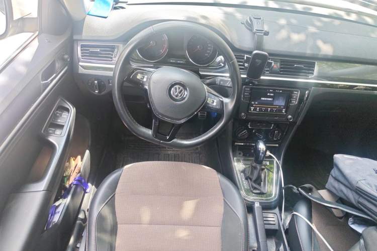 Used Volkswagen C-TREK 2020 1.5L Automatic Comfort Model Steering Wheel