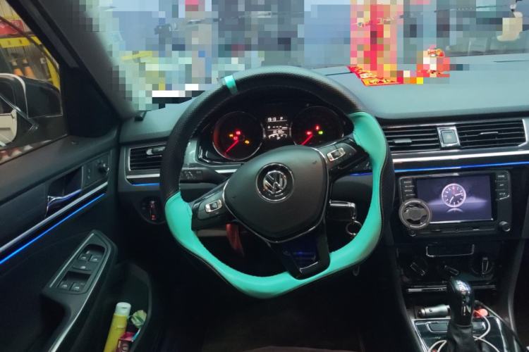 Used Volkswagen C-TREK 2020 1.5L Automatic Comfort Model Steering Wheel