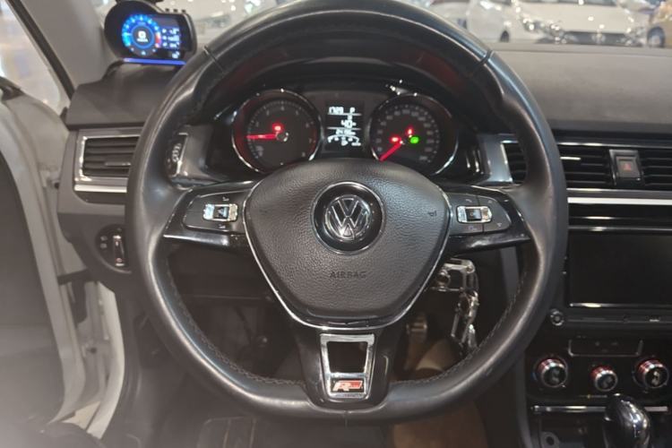Used Volkswagen C-TREK 2020 1.5L Automatic Comfort Model Steering Wheel