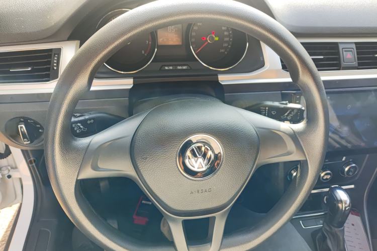 Used Volkswagen C-TREK 2020 1.5L Automatic Fashion Edition Steering Wheel