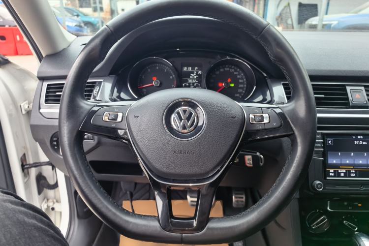 Used Volkswagen C-TREK 2020 1.5L Automatic Comfort Model Steering Wheel
