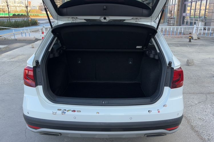 Used Volkswagen C-TREK 2020 1.5L Automatic Comfort Model Trunk