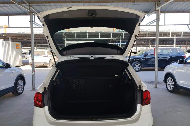 Used Volkswagen C-TREK 2020 1.5L Automatic Comfort Model Trunk