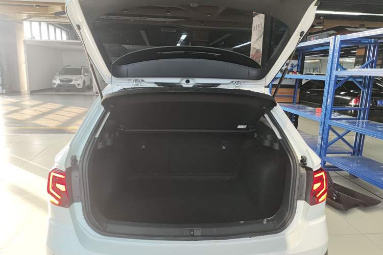 Used Volkswagen C-TREK 2020 1.5L Automatic Comfort Model Trunk
