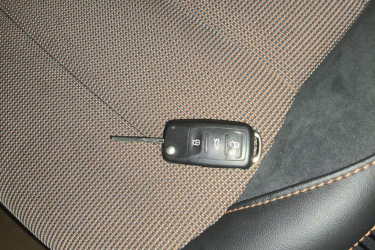 Used Volkswagen C-TREK 2020 1.5L Automatic Comfort Model Vehicle Key