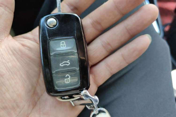 Used Volkswagen C-TREK 2020 1.5L Automatic Comfort Model Vehicle Key