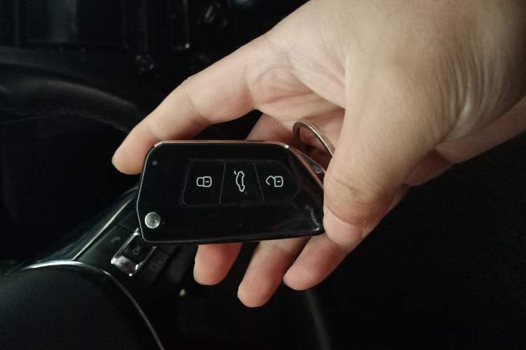Used Volkswagen C-TREK 2020 1.5L Automatic Comfort Model Vehicle Key