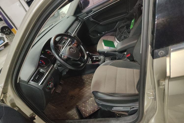 Used Volkswagen C-TREK 2020 1.5L Automatic Comfort Model Left Front Seat