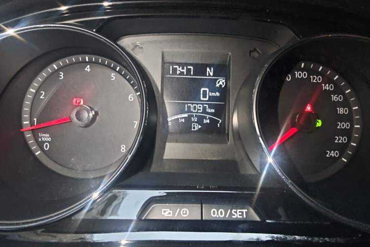 Used Volkswagen C-TREK 2020 1.5L Automatic Comfort Model Odometer Close Up