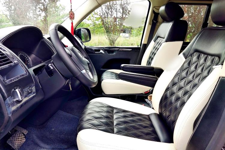 Used Volkswagen Caravelle 2014 2.0 TSI Four-Wheel Drive Comfort Edition Interior 6