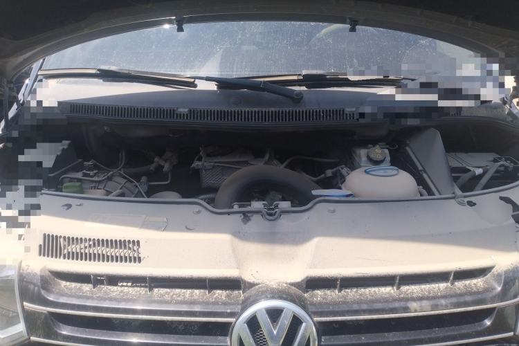 Used Volkswagen Caravelle 2014 2.0 TSI Four-Wheel Drive Comfort Edition Engine Bay