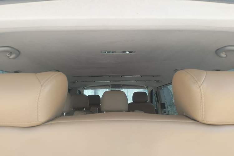 Used Volkswagen Caravelle 2014 2.0 TSI Four-Wheel Drive Comfort Edition Headliner