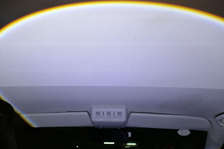 Used Volkswagen Caravelle 2014 2.0 TSI Four-Wheel Drive Comfort Edition Headliner