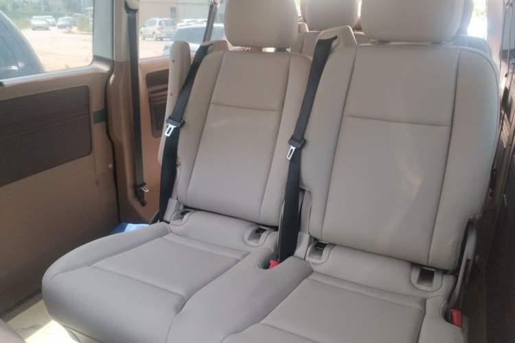 Used Volkswagen Caravelle 2014 2.0 TSI Four-Wheel Drive Comfort Edition Left Rear Seat