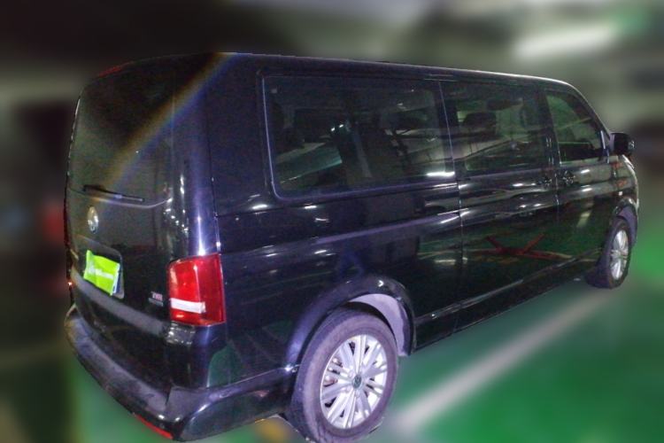 Used Volkswagen Caravelle 2014 2.0 TSI Four-Wheel Drive Comfort Edition Rear Right 45 Deg