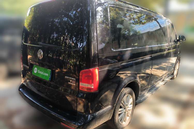 Used Volkswagen Caravelle 2014 2.0 TSI Four-Wheel Drive Comfort Edition Rear Right 45 Deg