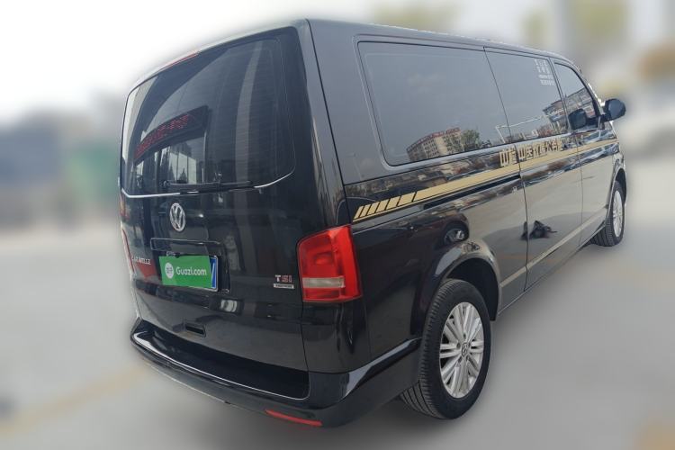 Used Volkswagen Caravelle 2014 2.0 TSI Four-Wheel Drive Comfort Edition Rear Right 45 Deg