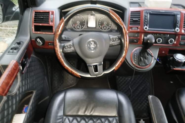 Used Volkswagen Caravelle 2014 2.0 TSI Four-Wheel Drive Comfort Edition Steering Wheel