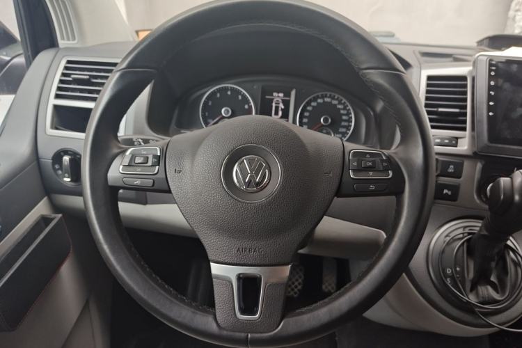 Used Volkswagen Caravelle 2014 2.0 TSI Four-Wheel Drive Comfort Edition Steering Wheel