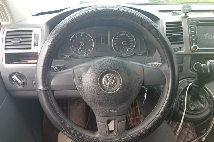 Used Volkswagen Caravelle 2014 2.0 TSI Four-Wheel Drive Comfort Edition Steering Wheel
