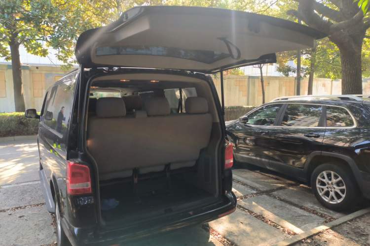 Used Volkswagen Caravelle 2014 2.0 TSI Four-Wheel Drive Comfort Edition Trunk