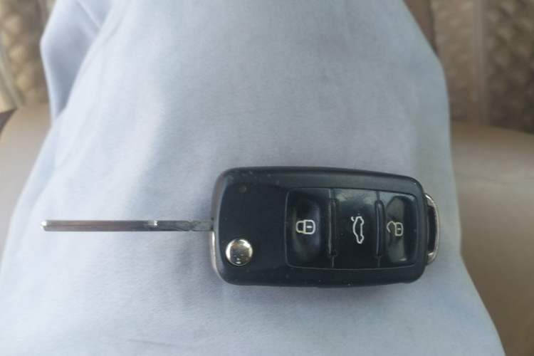 Used Volkswagen Caravelle 2014 2.0 TSI Four-Wheel Drive Comfort Edition Vehicle Key