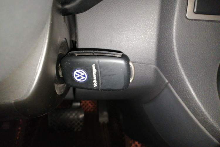 Used Volkswagen Caravelle 2014 2.0 TSI Four-Wheel Drive Comfort Edition Vehicle Key