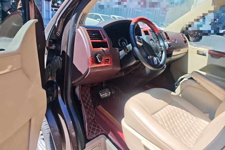 Used Volkswagen Caravelle 2014 2.0 TSI Four-Wheel Drive Comfort Edition Driver Seat