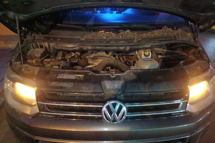 Used Volkswagen Caravelle 2014 2.0 TSI Four-Wheel Drive Comfort Edition Engine Bay