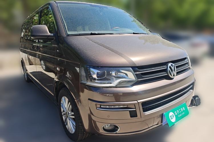 Used Volkswagen Caravelle 2014 2.0 TSI Four-Wheel Drive Comfort Edition Front Right 45 Deg