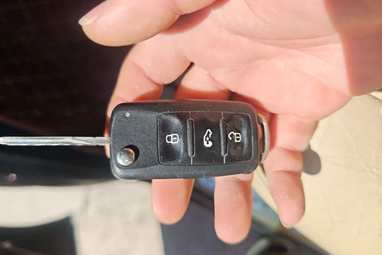 Used Volkswagen Caravelle 2014 2.0 TSI Four-Wheel Drive Comfort Edition Vehicle Key