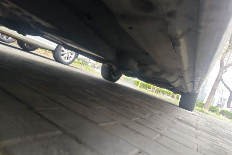 Used Volkswagen Caravelle 2014 2.0 TSI Four-Wheel Drive Comfort Edition Chassis Front Left