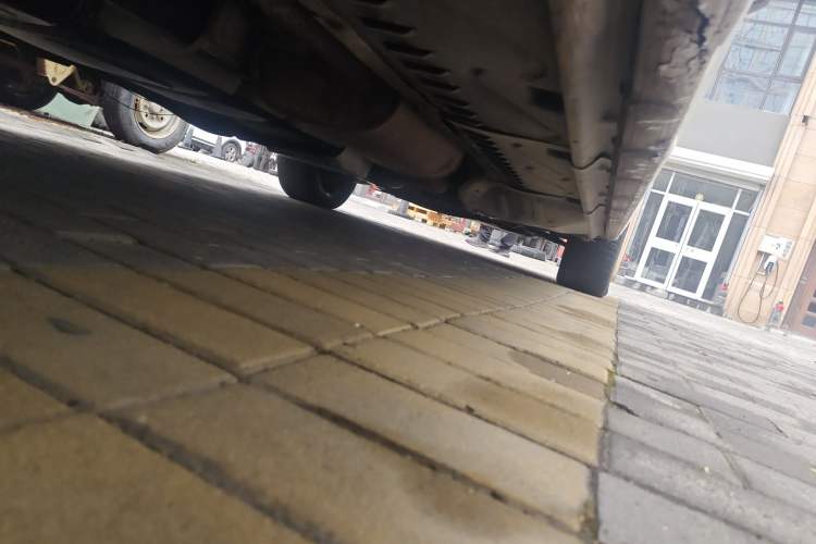 Used Volkswagen Caravelle 2014 2.0 TSI Four-Wheel Drive Comfort Edition Chassis Rear Right